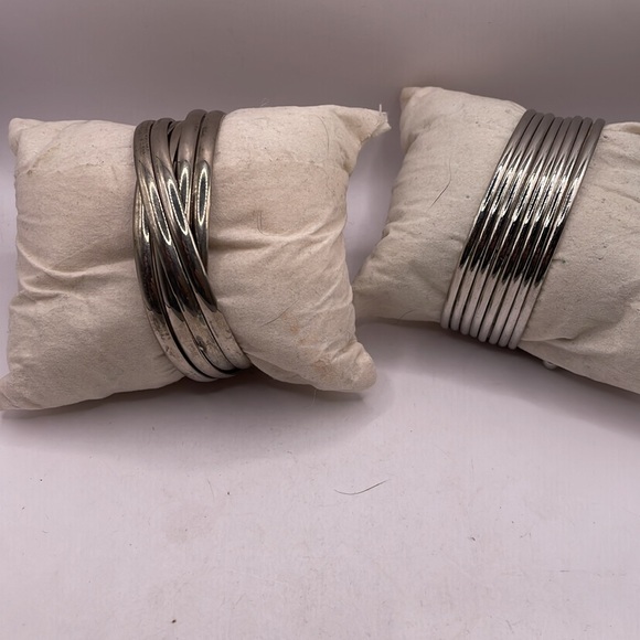 2 bracelet 1 intertwined bangles -1 multi bracelet cuff - Picture 4 of 4